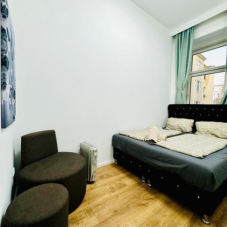 Cozy 9Br Shared Apartment, Only 12Min Walk To Augarten Vídeň Exteriér fotografie