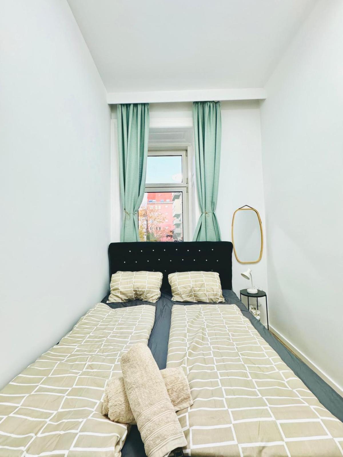 Cozy 9Br Shared Apartment, Only 12Min Walk To Augarten Vídeň Exteriér fotografie